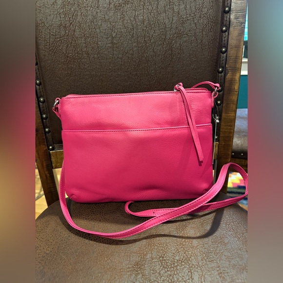NWT Pink Leather Crossbody Bag - Picture 1 of 3